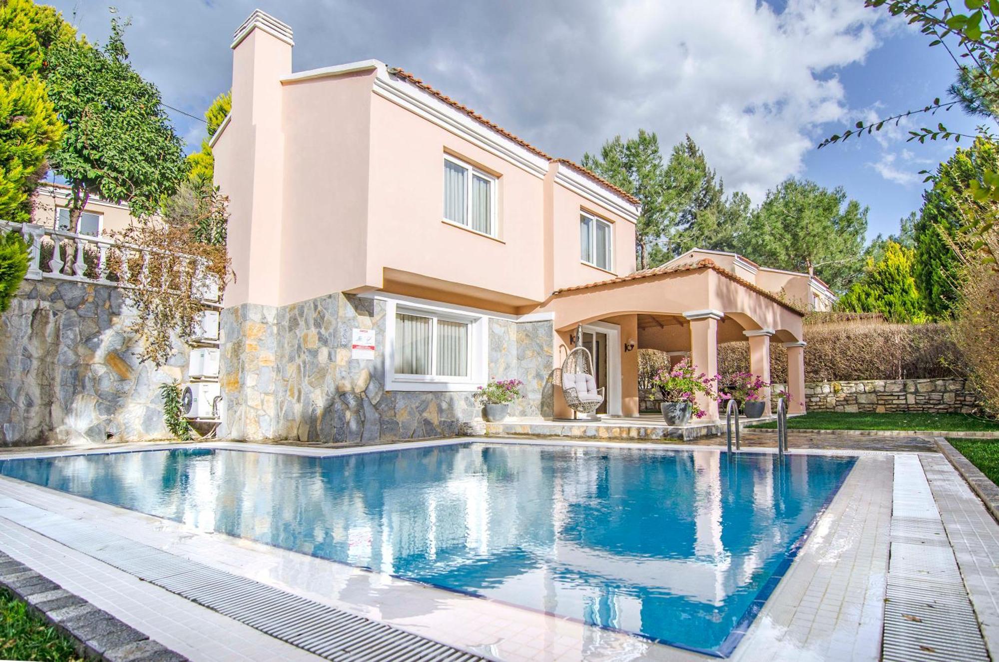Pine Club Apart Hotel Кушадасы Экстерьер фото