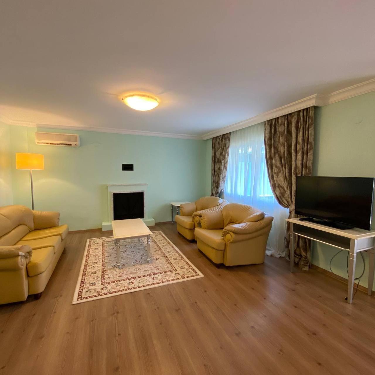 Pine Club Apart Hotel Кушадасы Экстерьер фото