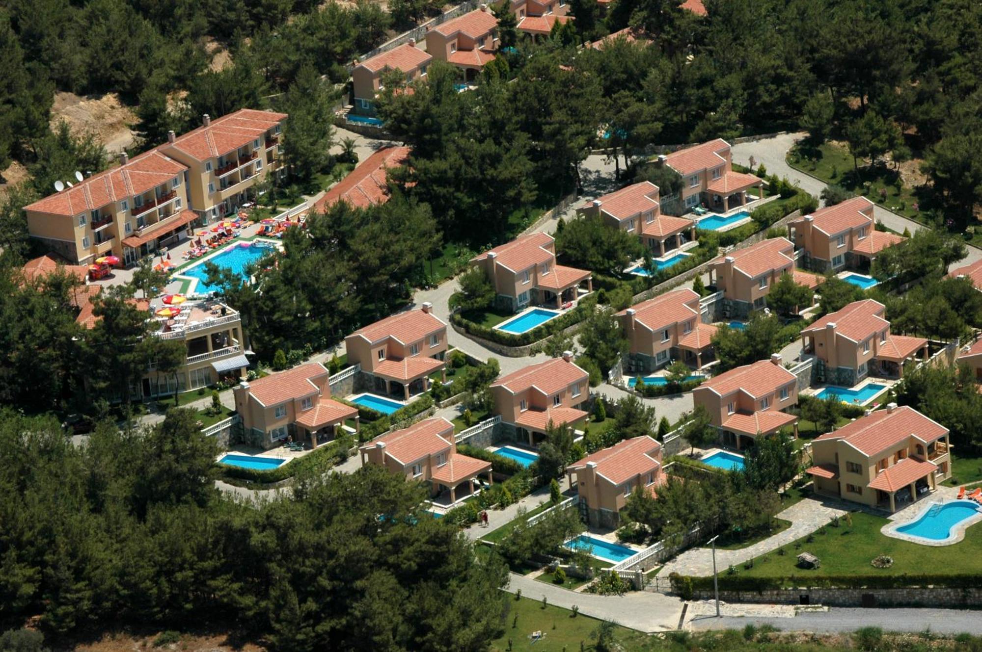 Pine Club Apart Hotel Кушадасы Экстерьер фото